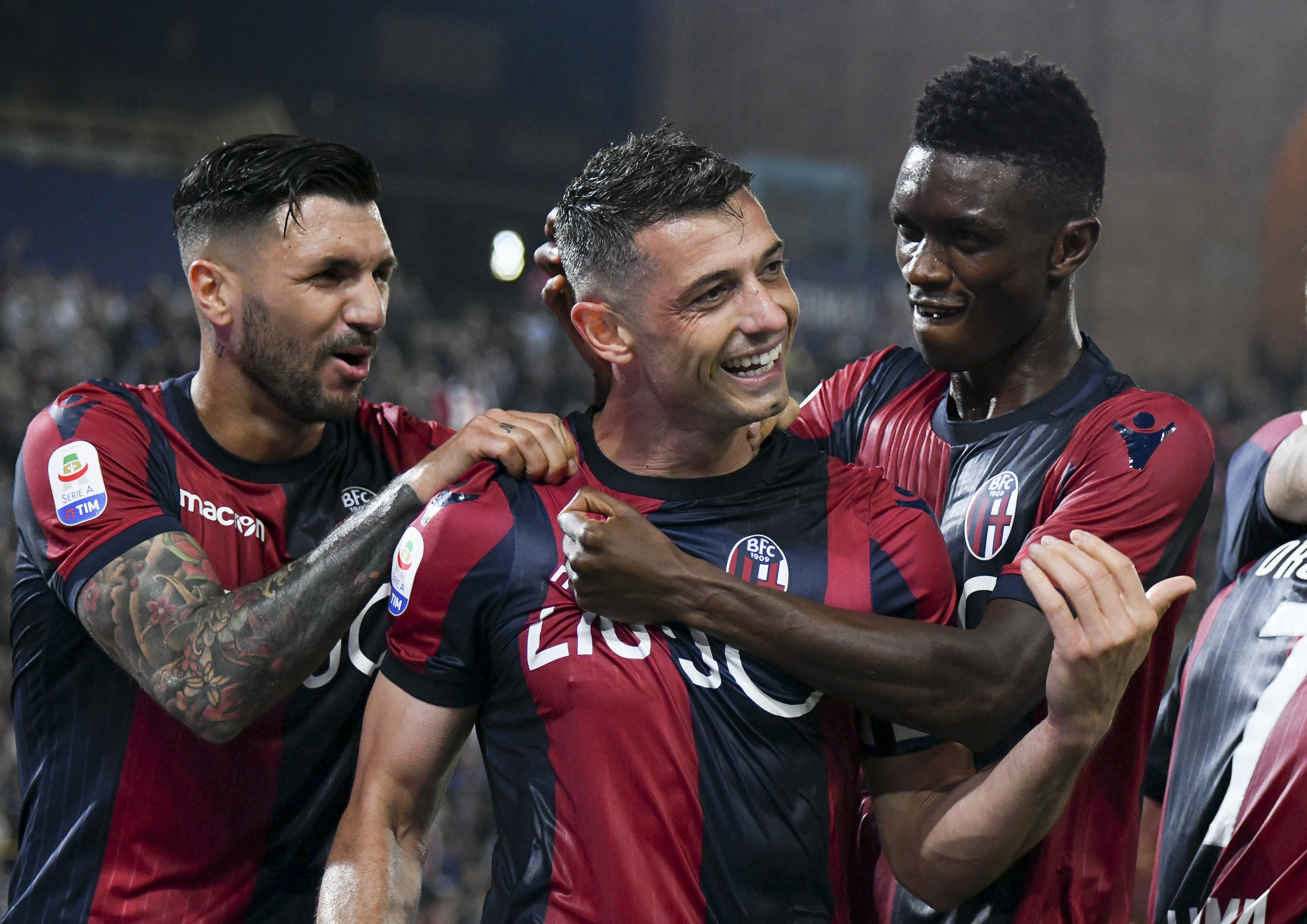 示着一个趋 示着一个趋